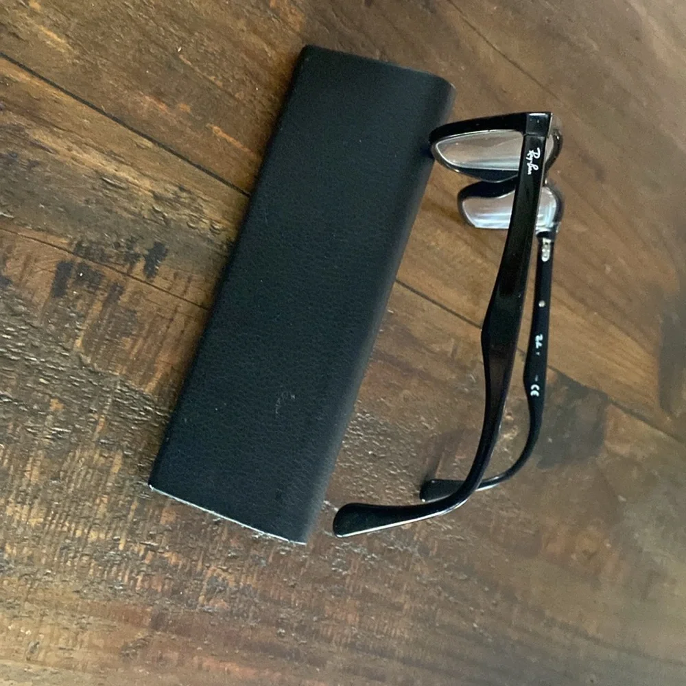 Ray Ban, Shiny (not matte) Black Rectangular Glasses with Case - Picture 2 of 5